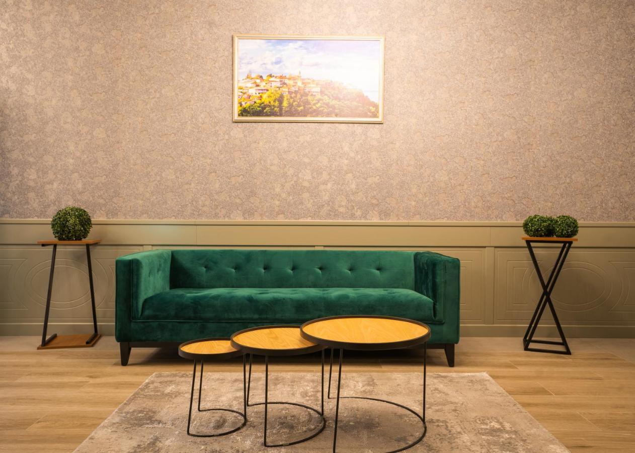 Vegas Hotel Akhalkalaki Екстериор снимка