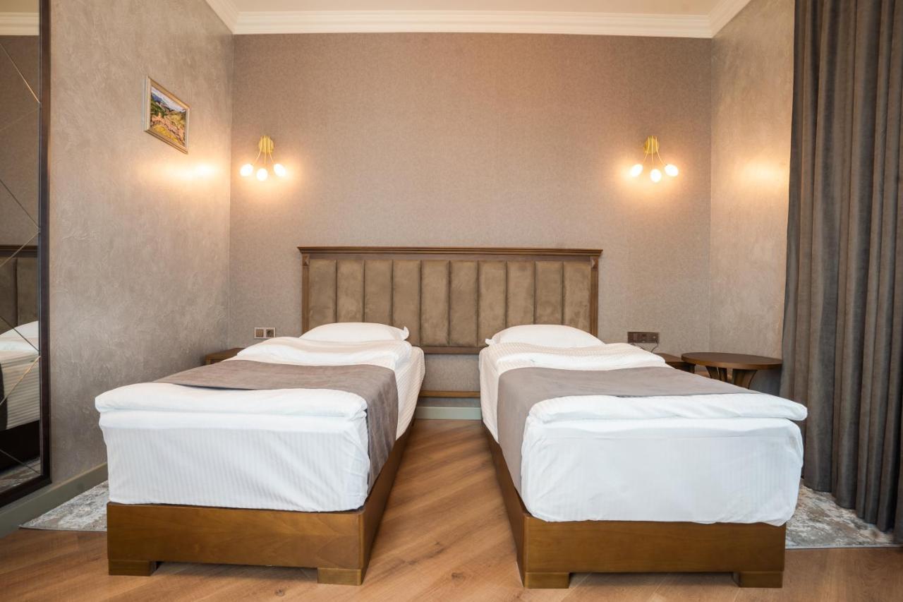 Vegas Hotel Akhalkalaki Екстериор снимка
