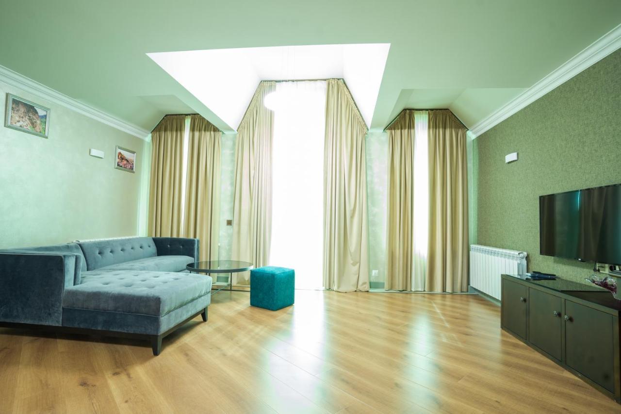 Vegas Hotel Akhalkalaki Екстериор снимка
