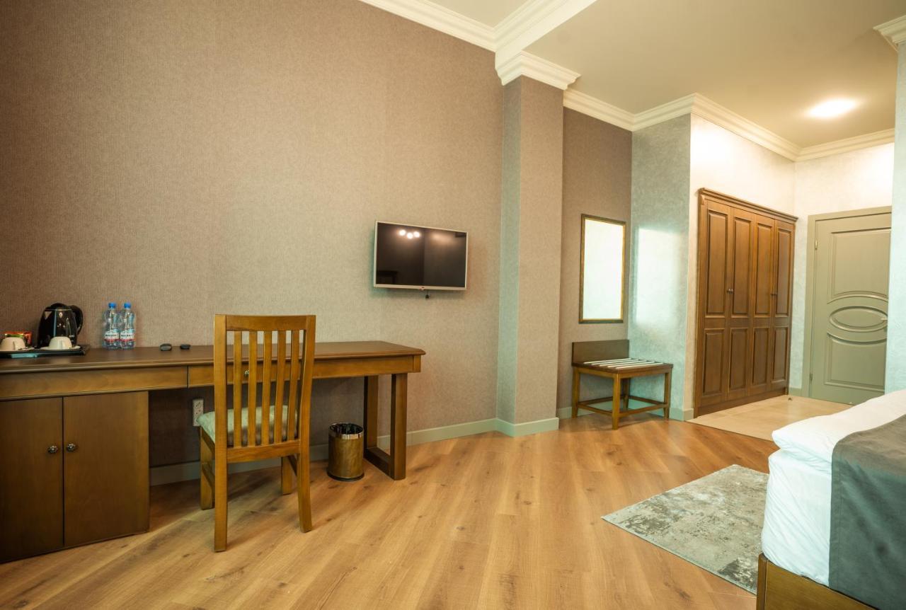 Vegas Hotel Akhalkalaki Екстериор снимка