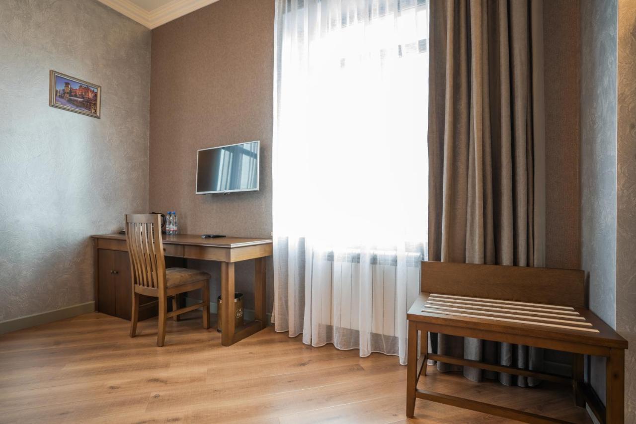 Vegas Hotel Akhalkalaki Екстериор снимка